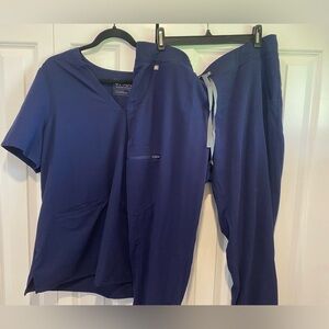 Navy blue figs top and pant size 2x